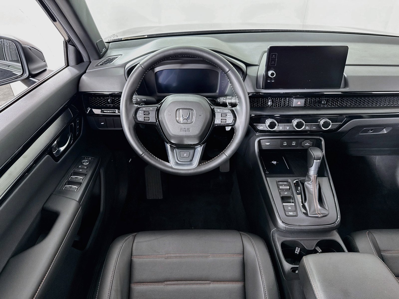 2026 Honda CR-V Sport Touring - Photo 18