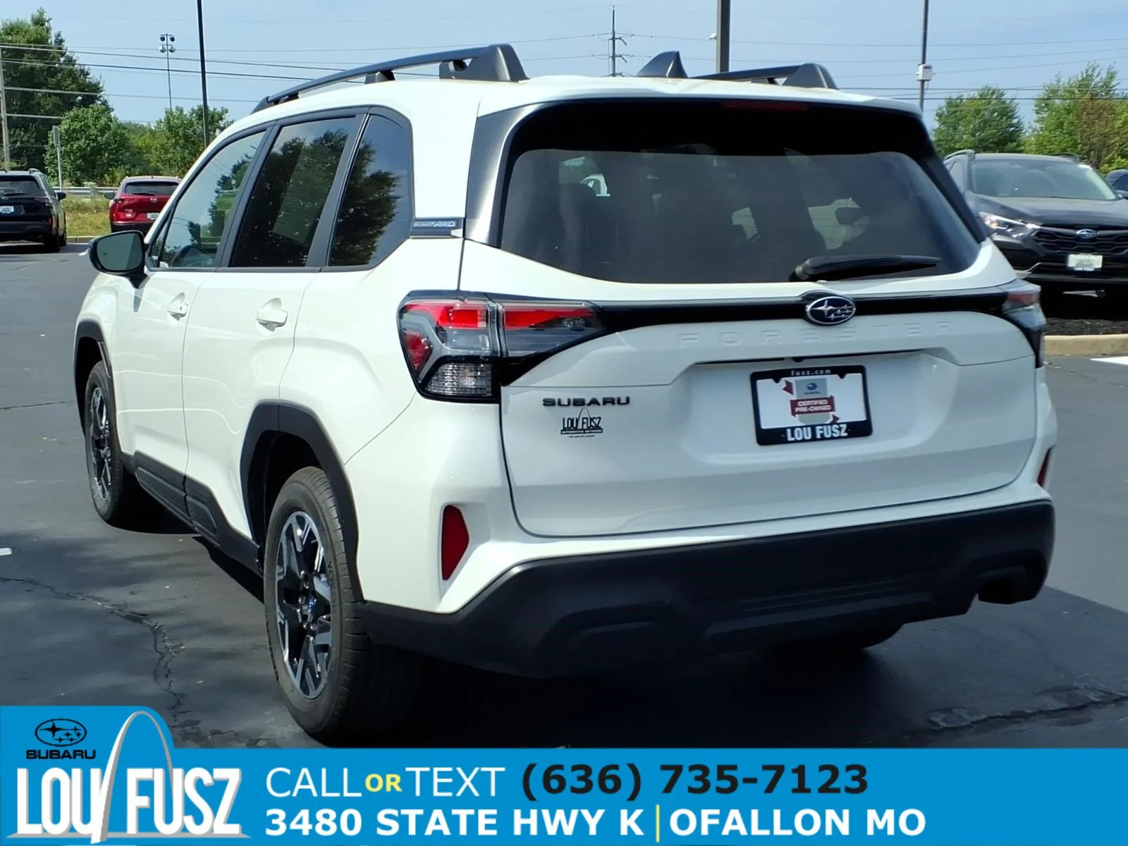 Used 2026 Crystal White Pearl Subaru Premium image 5