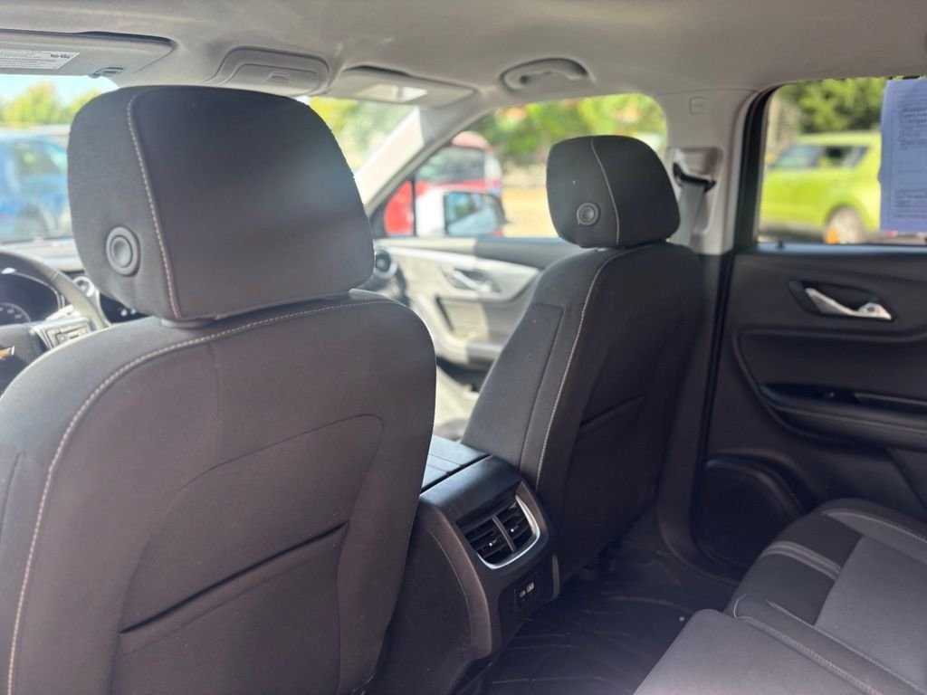 Used 2024 White Chevrolet LT image 22