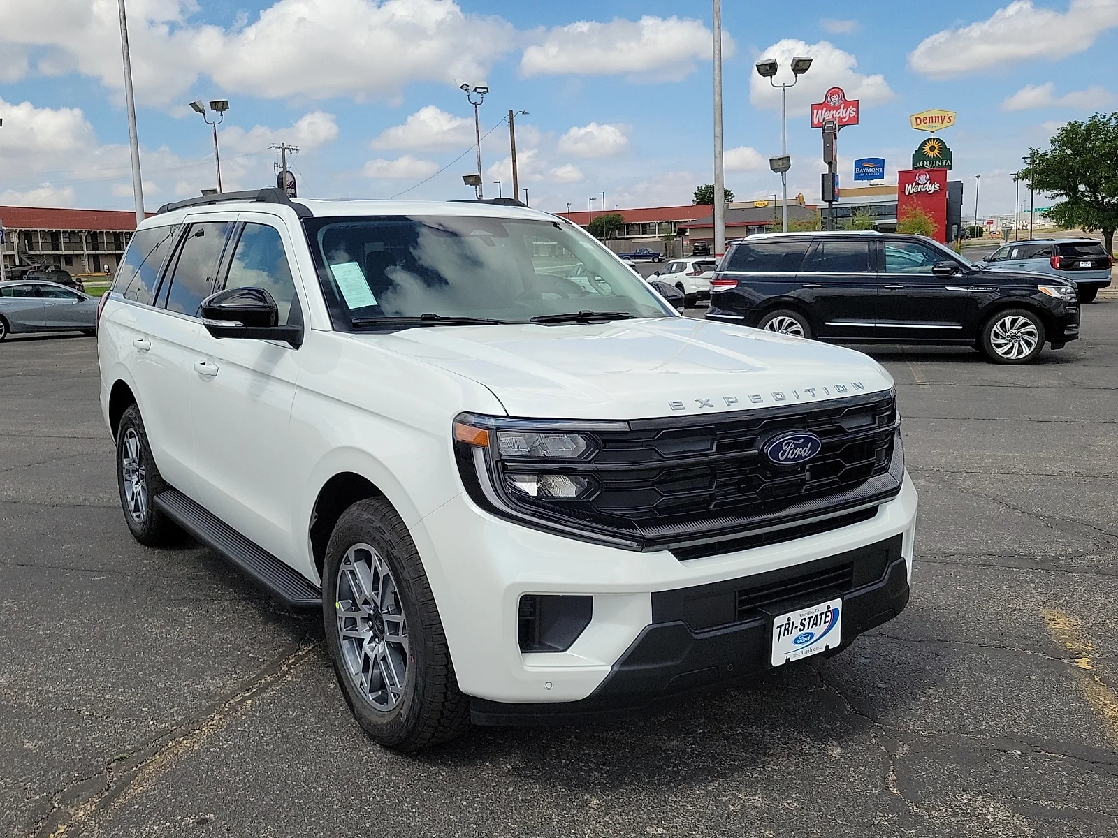 New 2026 Star White Metallic Tri-Coat Ford Active image 6