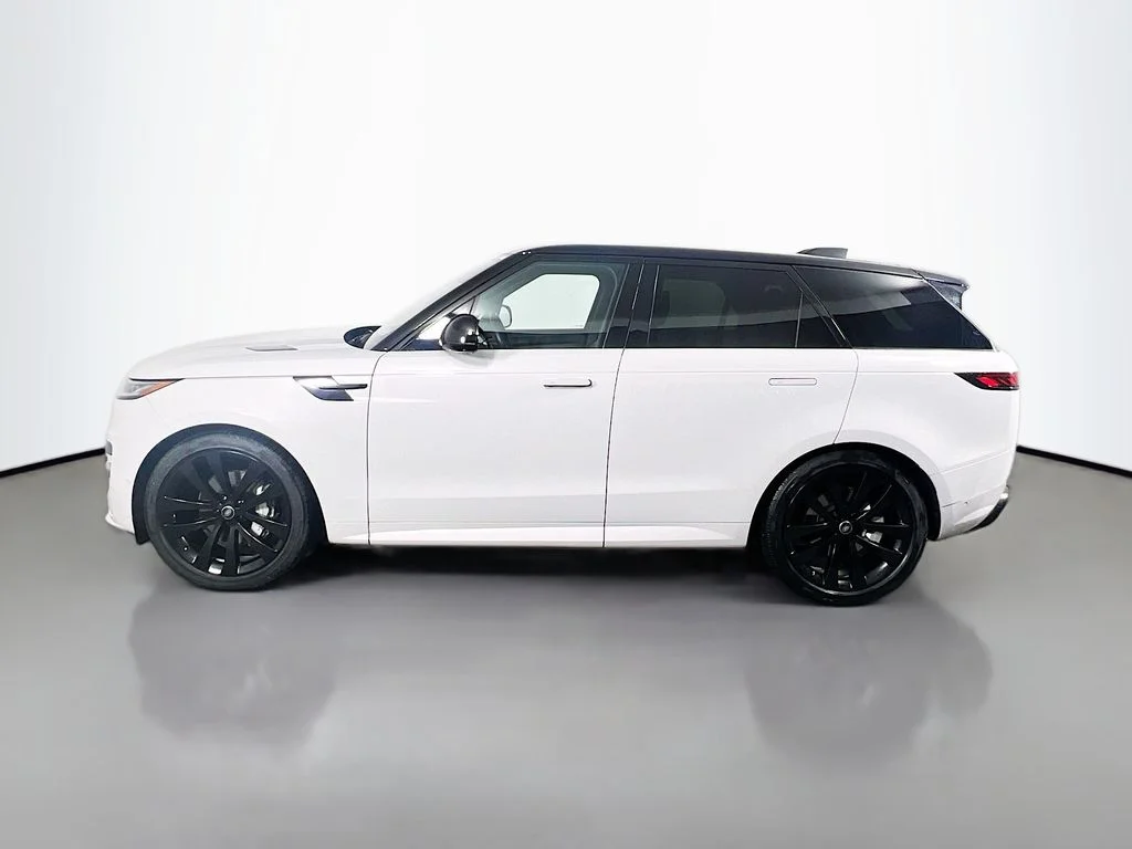 Used 2025 Borasco Gray Metallic Land Rover Dynamic SE image 8