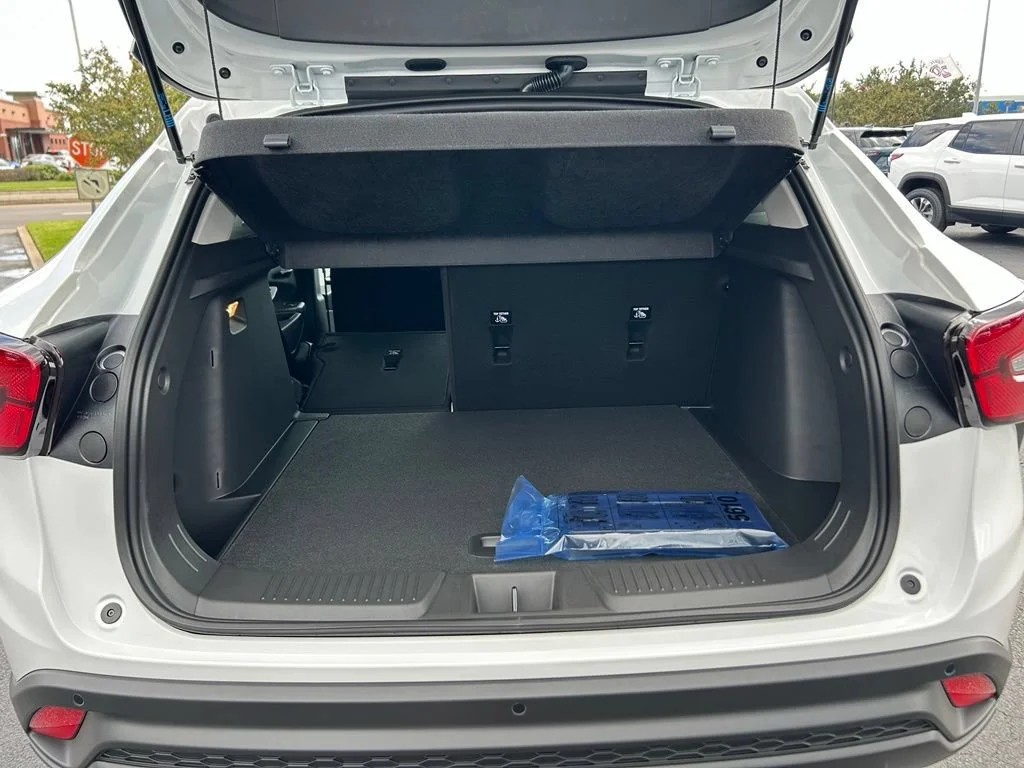 2026 Chevrolet Trax LT - Photo 11