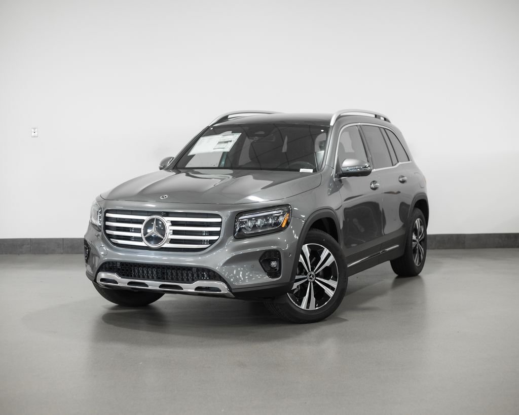 2026 Mercedes-Benz GLB GLB 250 4MATIC's photo
