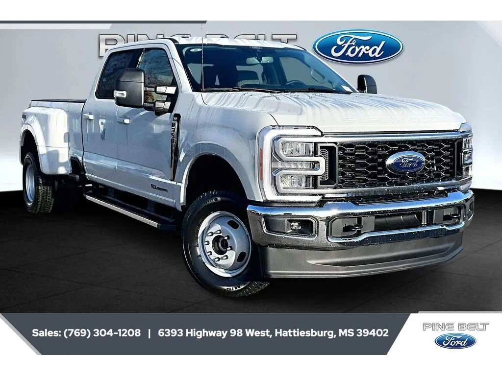 2026 Ford F-350 Super Duty XLT
