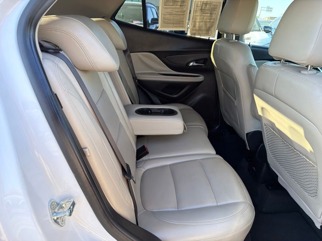 Used 2017 White Buick Essence image 20