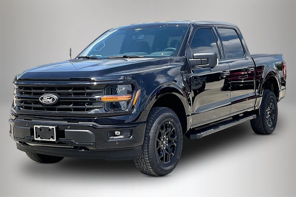 New 2026 Ford F-150 XLT 4D SuperCrew