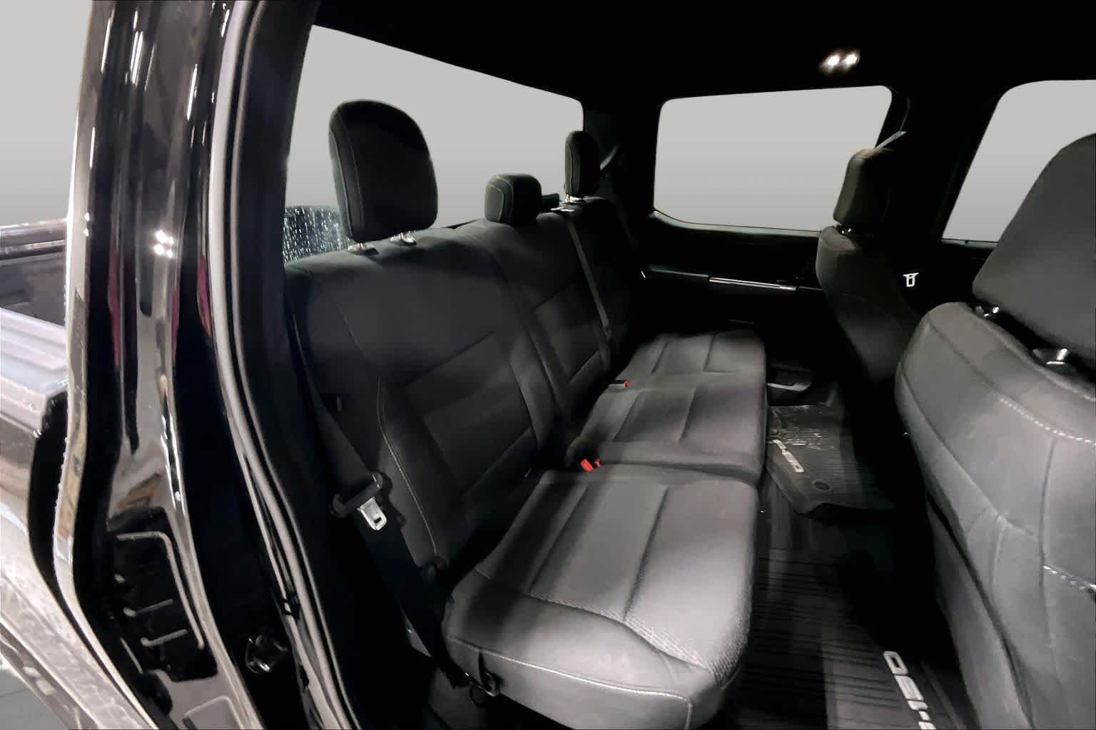 Used 2021 Agate Black Ford XLT image 19