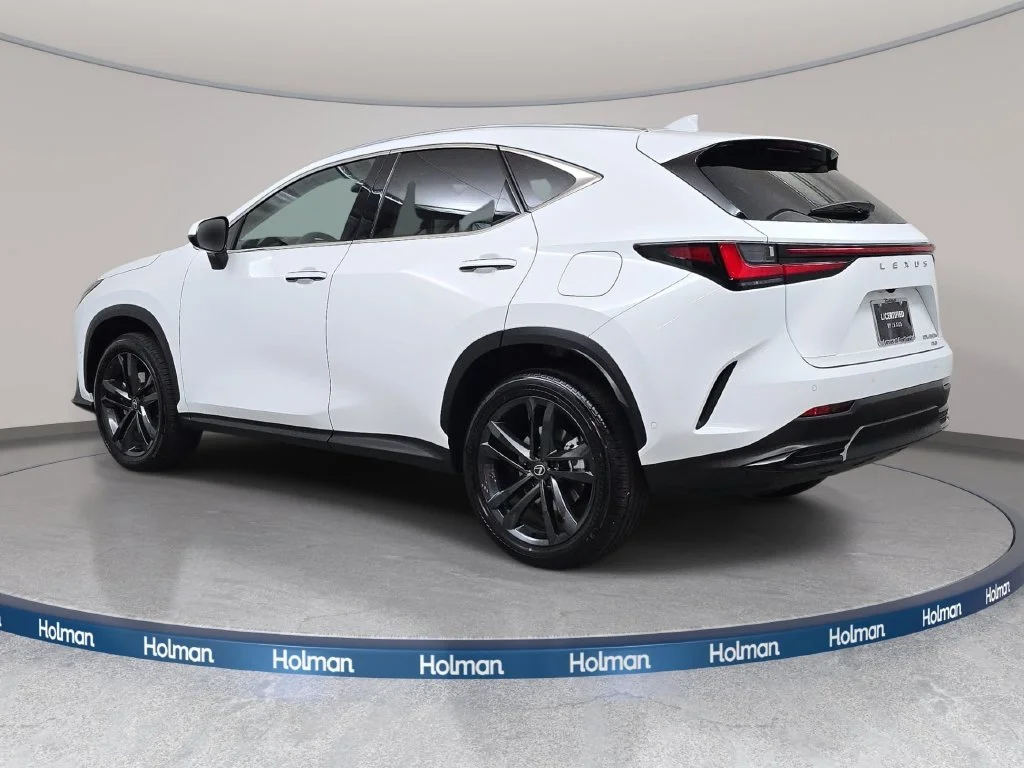 Certified Used 2026 ULTRA WHITE Lexus 450h+ Luxury image 7