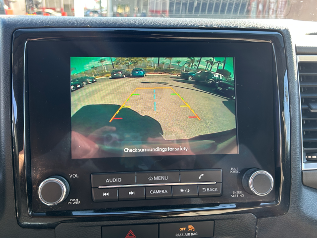 Used 2022 Gray Nissan SV image 26