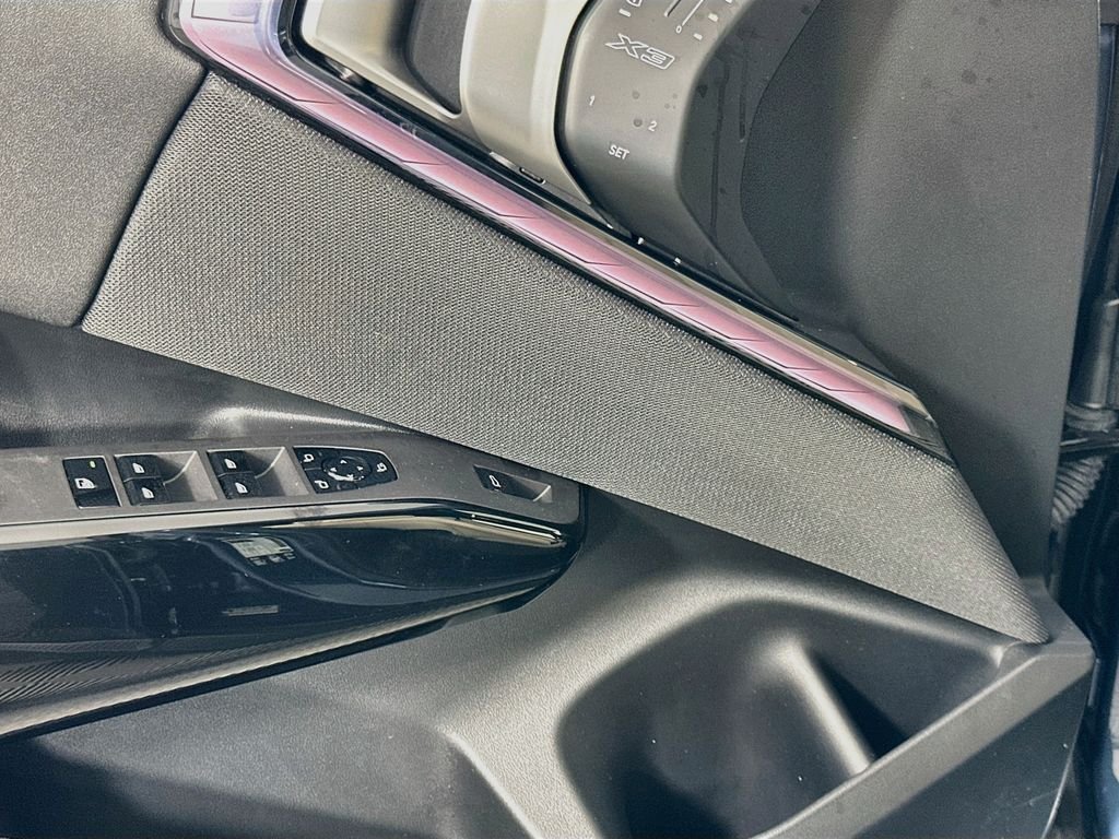 2026 BMW X3 30 - Photo 19