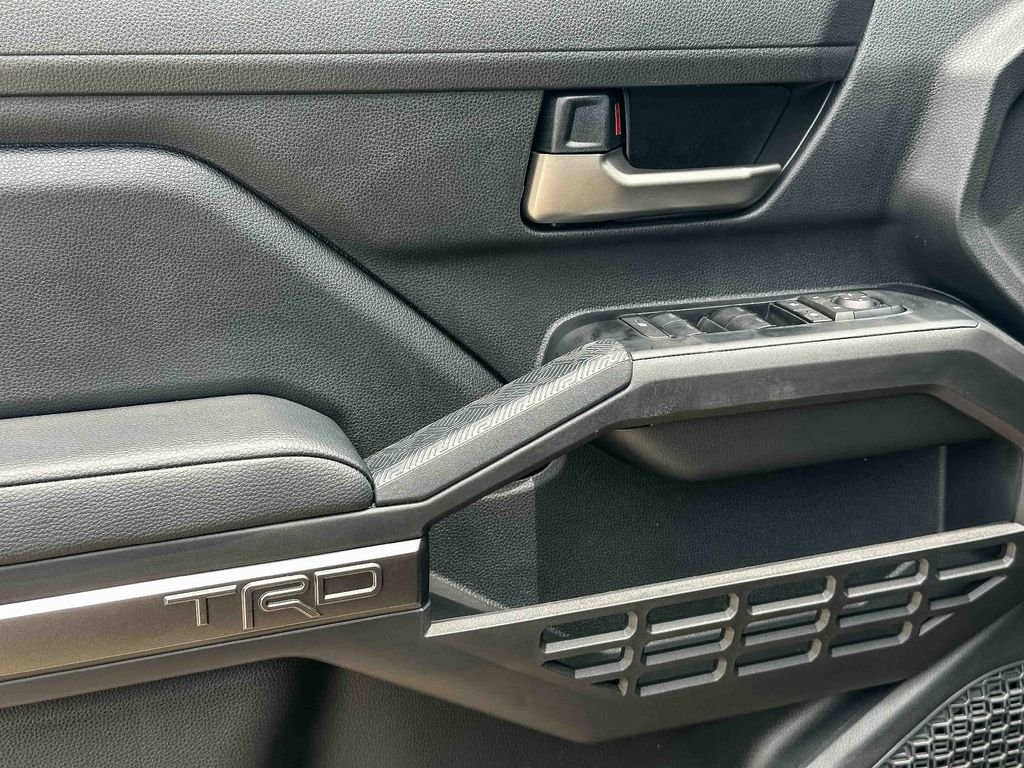 2026 Toyota Tacoma TRD Off Road - Photo 12