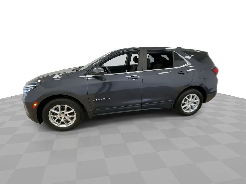 Used 2022 Iron Gray Metallic Chevrolet LT image 6