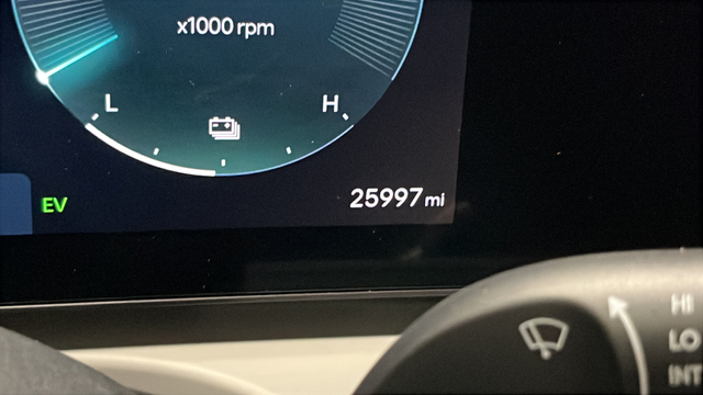 Used 2025 Deep Sea Hyundai SEL Convenience image 10