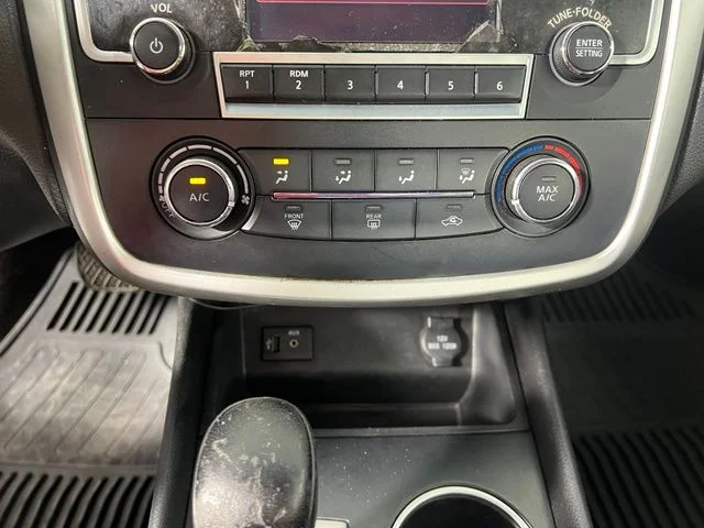 Used 2016 Deep Blue Pearl Nissan 2.5 SR image 17