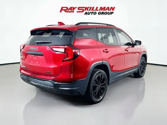 Used 2022 Red GMC SLE image 7
