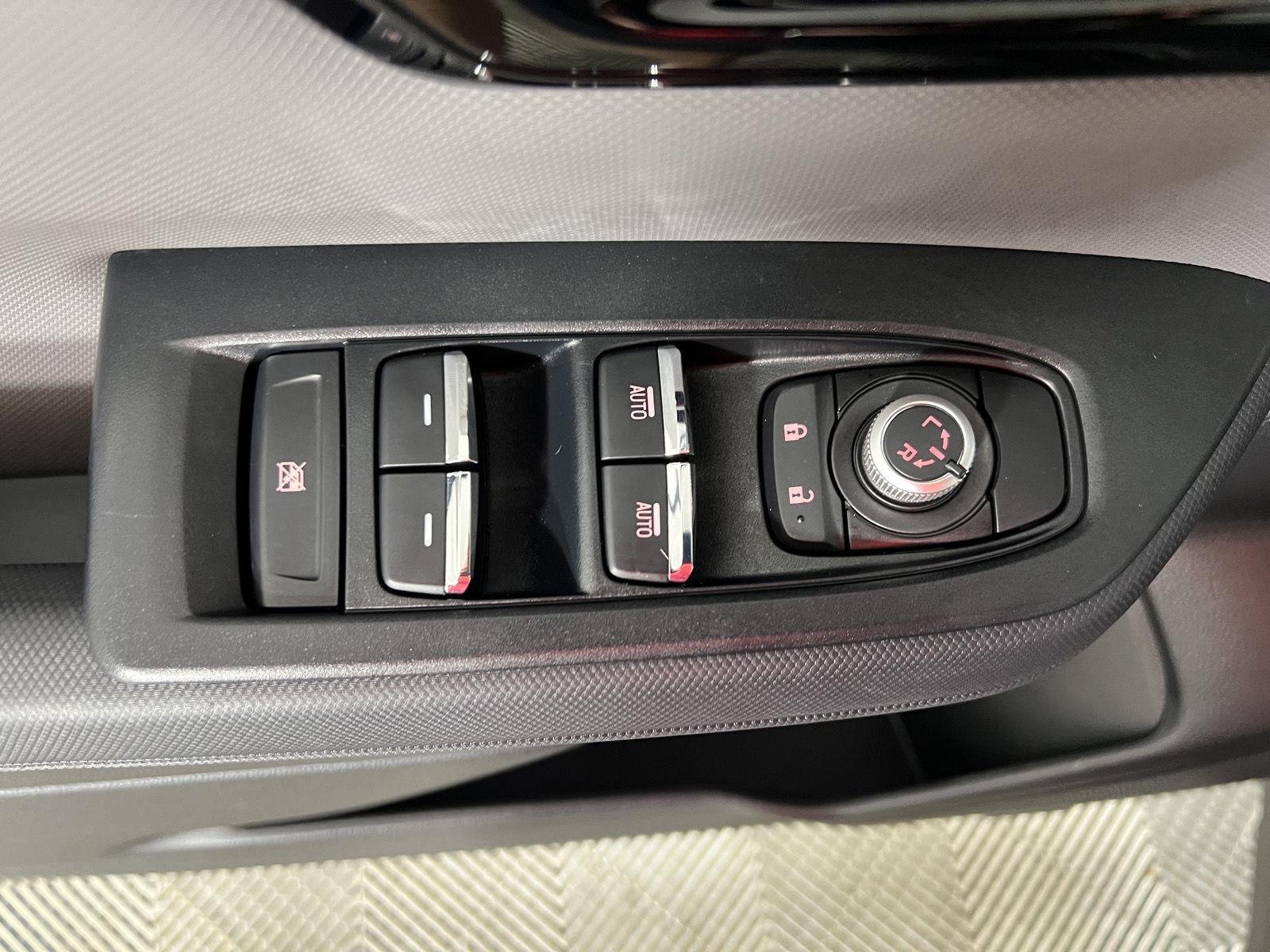 Used 2025 Crystal Black Silica Subaru Sport Hybrid image 10