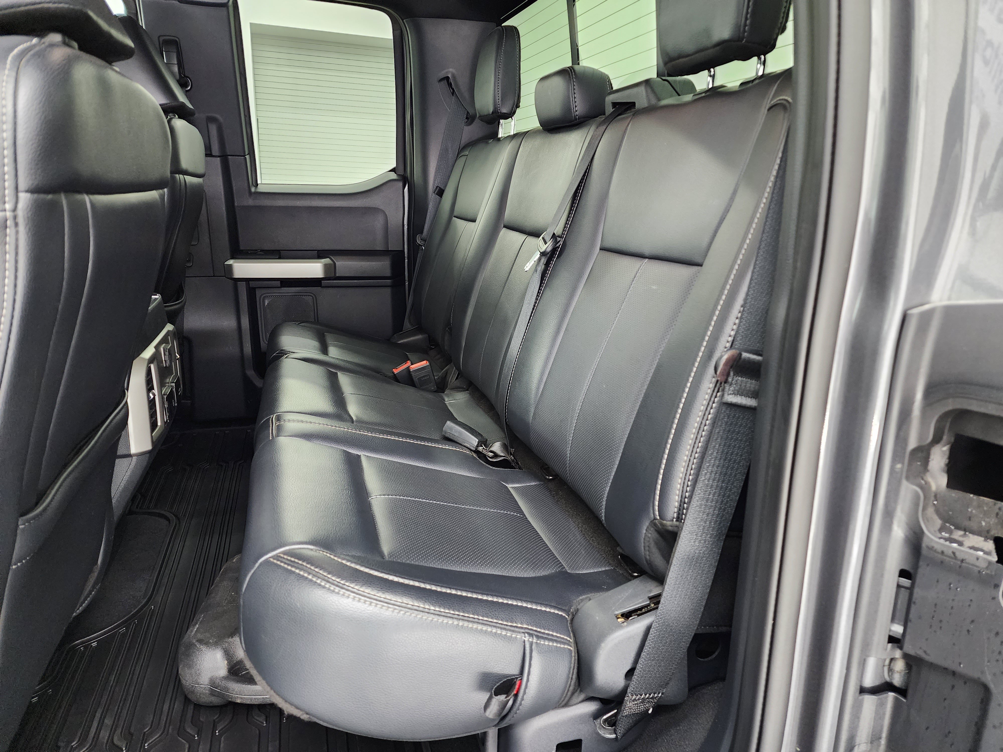 Used 2022 Carbonized Gray Metallic Ford 4x4 SuperCab Lariat w/FX4: SUPERCAB-SHORTBOX-SRW-6.7L DIESEL-NAV-FX4-HEAT/COOL SEATS-NEW TIRES image 9
