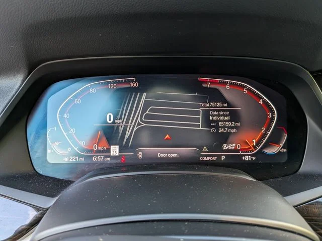 Used 2020 Gray BMW sDrive40i image 33