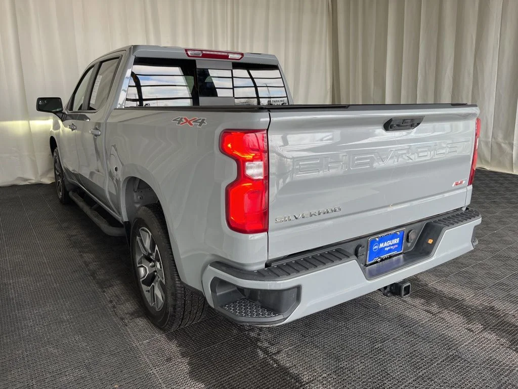 Used 2025 Gray Chevrolet RST image 24