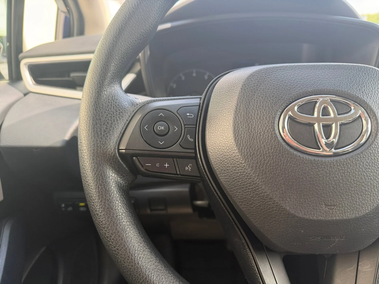 Used 2024 Blueprint Toyota LE image 11