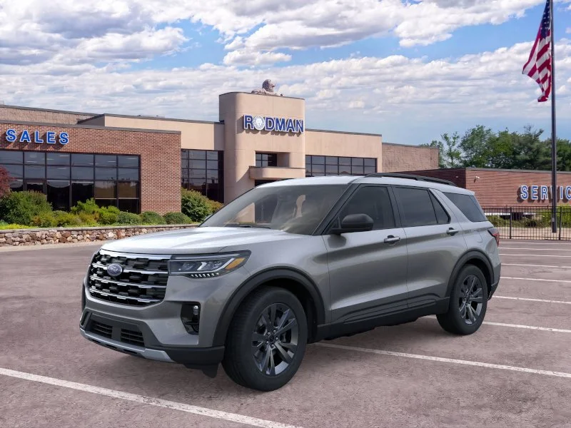 New 2026 Carbonized Gray Metallic Ford Active image 35