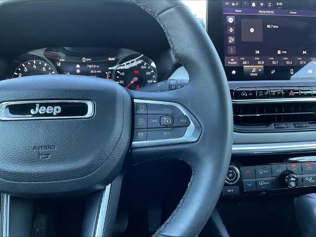 Used 2024 Silver Jeep Limited image 14