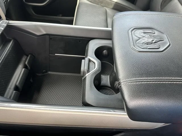 Used 2022 Off-white Ram Laramie Crew Cab 4x4 5