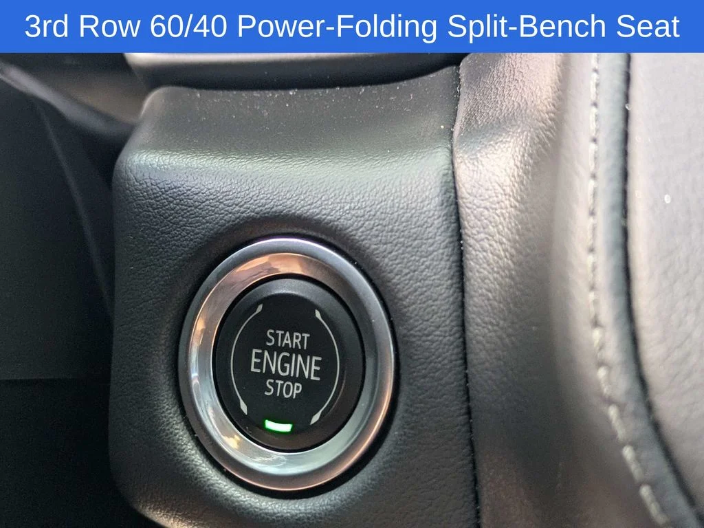 Used 2024 Gray Chevrolet Z71 image 34