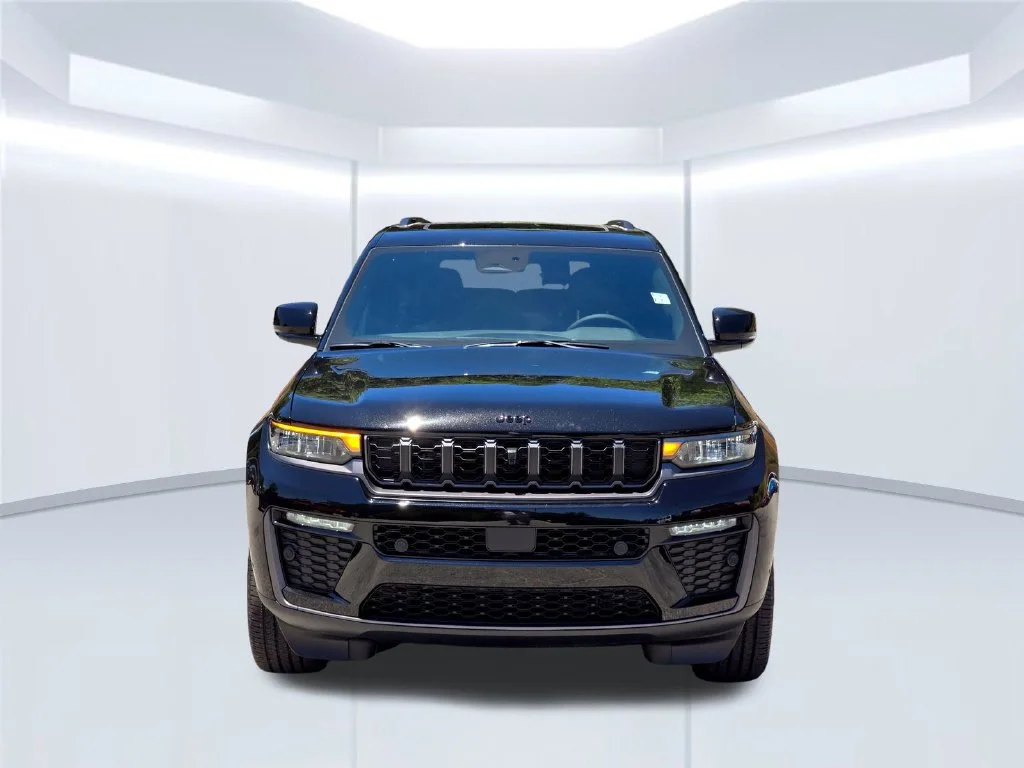 New 2026 Black Jeep  image 17