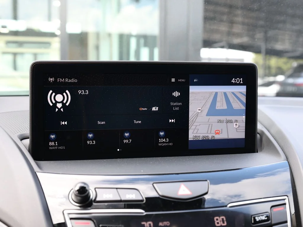 Used 2025 Black Acura Technology Package image 37