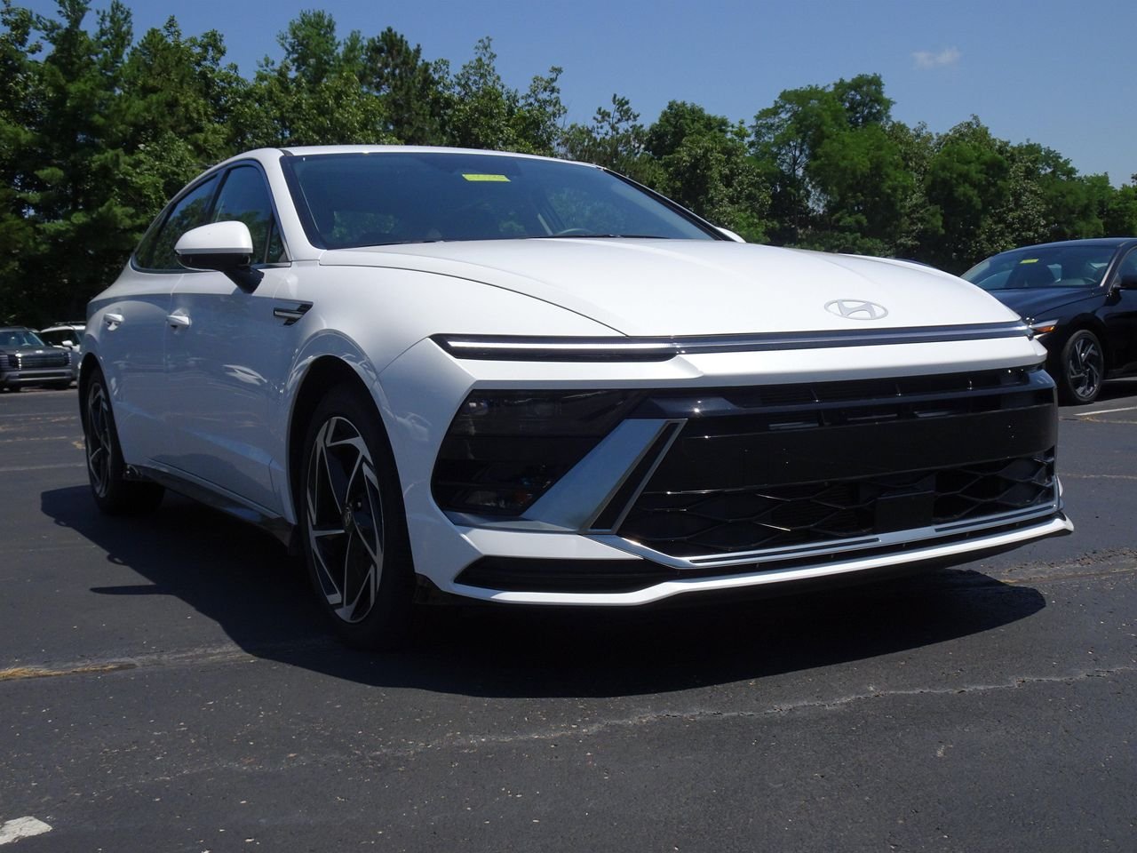New 2026 White Hyundai SEL Sport image 6