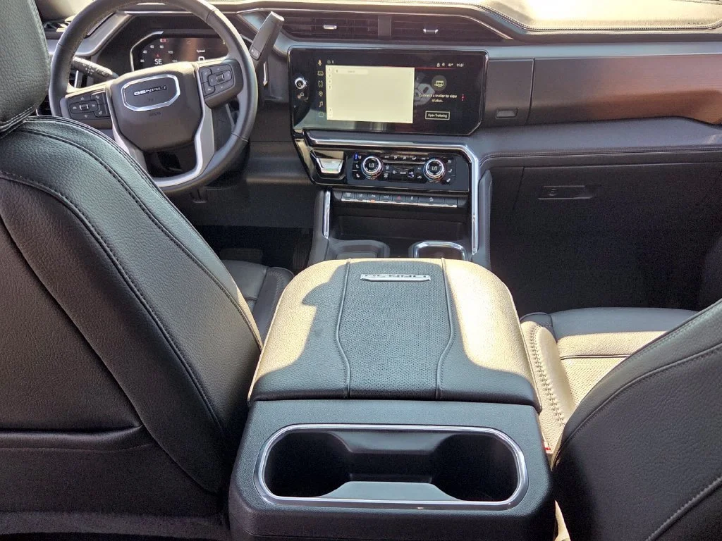 Used 2024 Sterling Metallic GMC Denali image 8