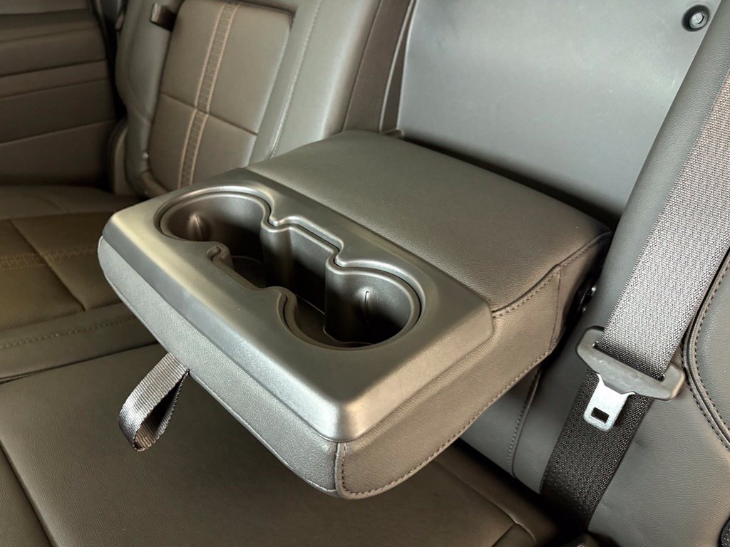 New 2026 Polar White Tricoat Chevrolet High Country image 39