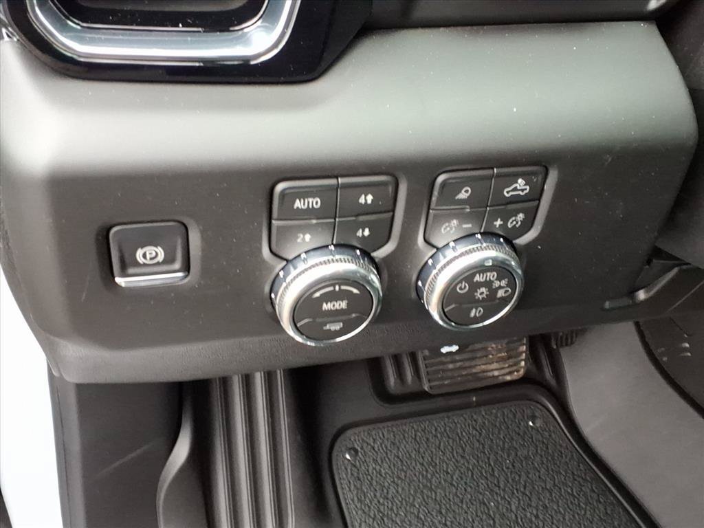 2026 GMC Sierra 3500HD Denali - Photo 22
