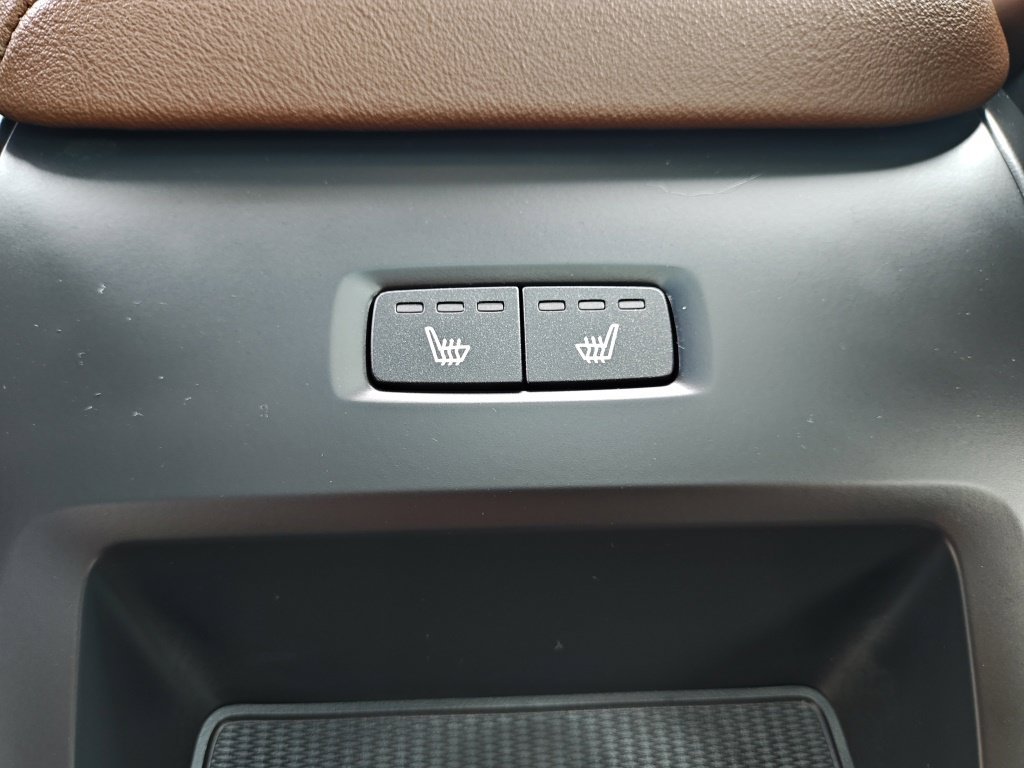 Used 2023 Gray Volvo Ultimate image 23