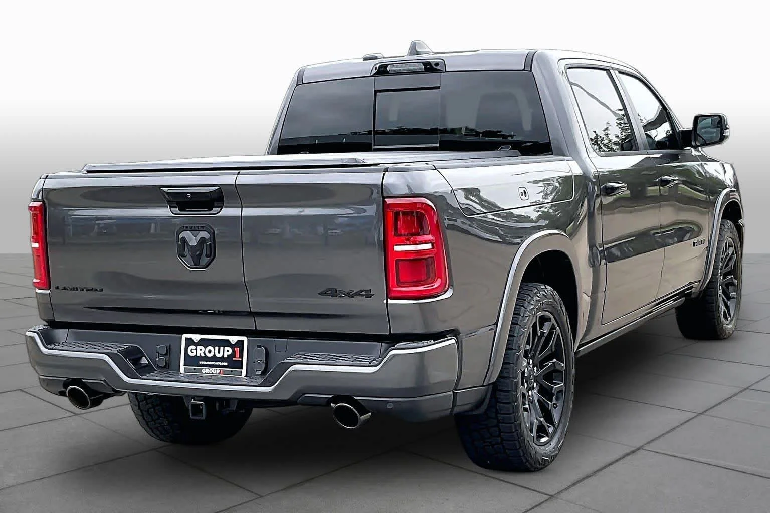 Used 2026 Granite Crystal Metallic Clearcoat Ram Limited image 13