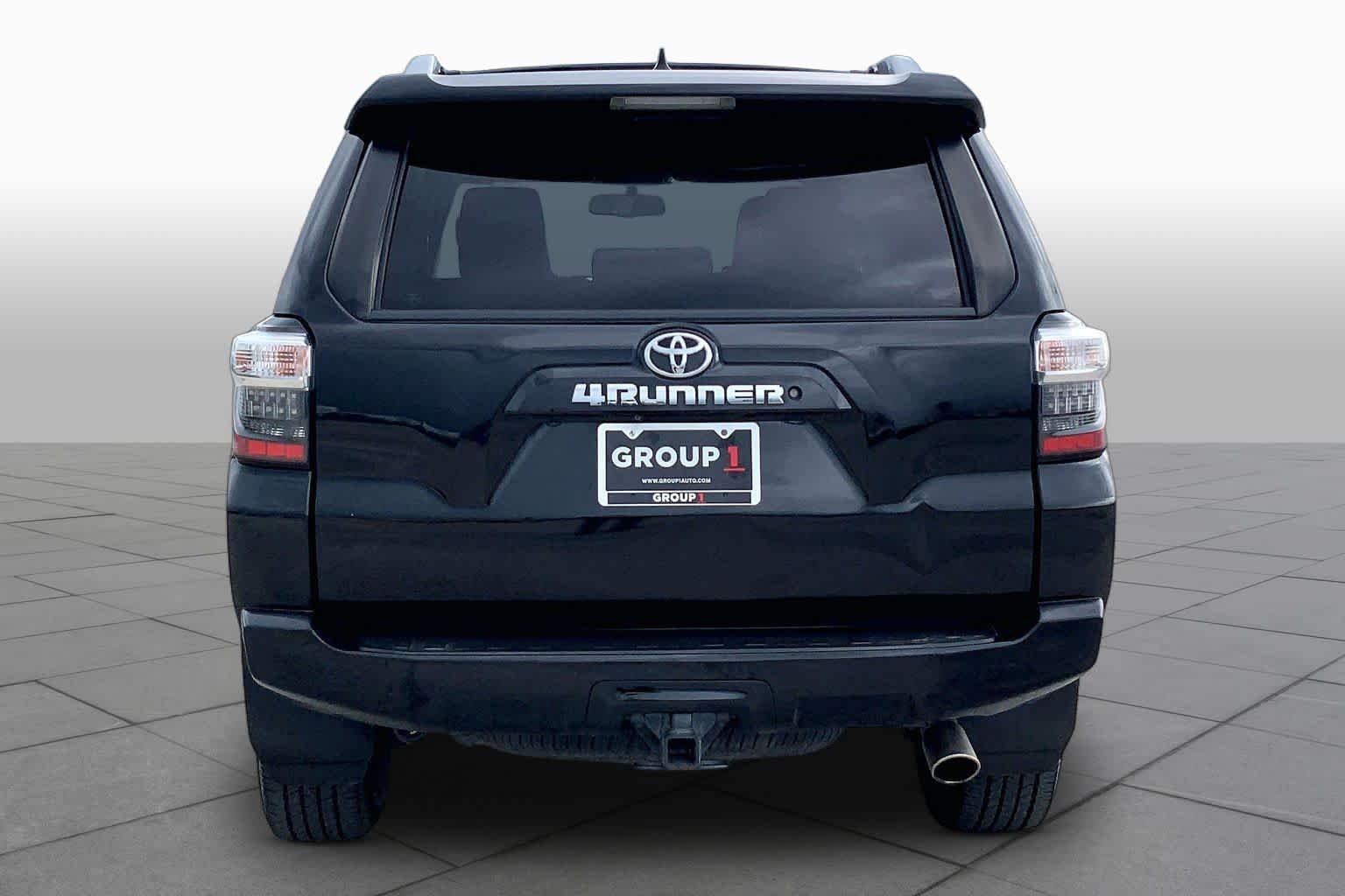 Used 2015 Attitude Black Metallic Toyota SR5 image 5