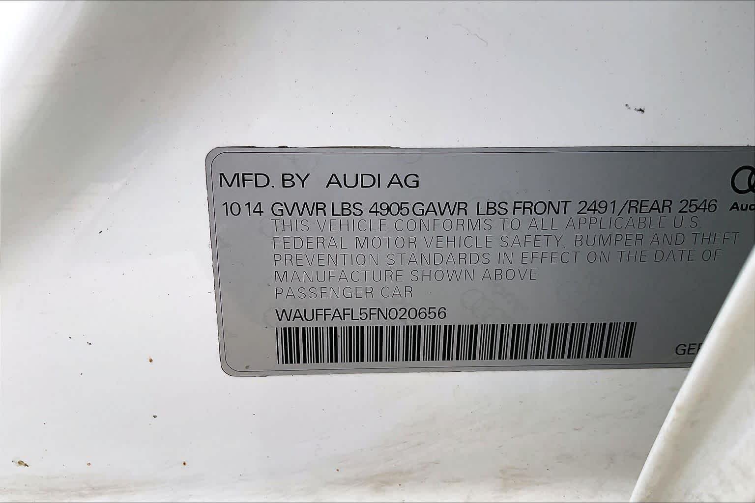 Used 2015 Ibis White Audi Premium Plus image 34