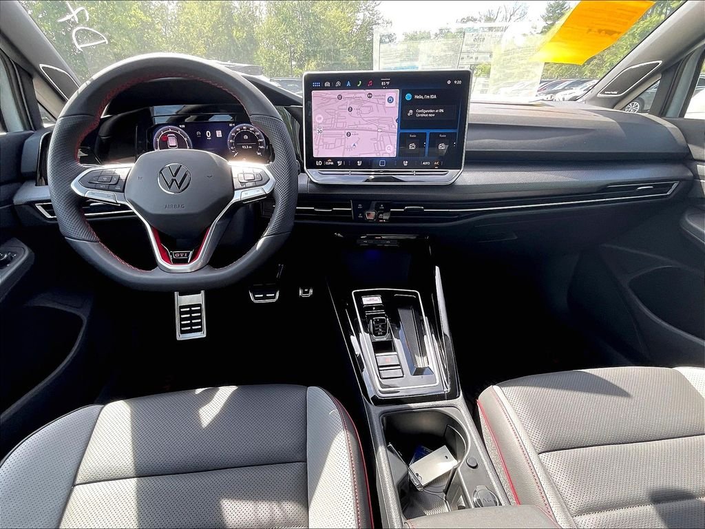2025 Volkswagen Golf GTI SE - Photo 12