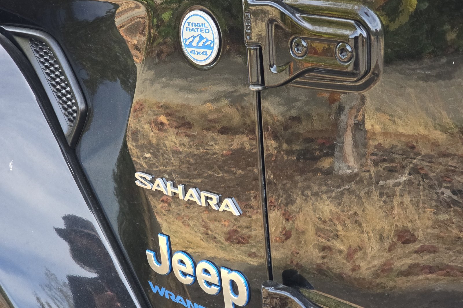 Used 2024 Black Clearcoat Jeep Sahara image 25