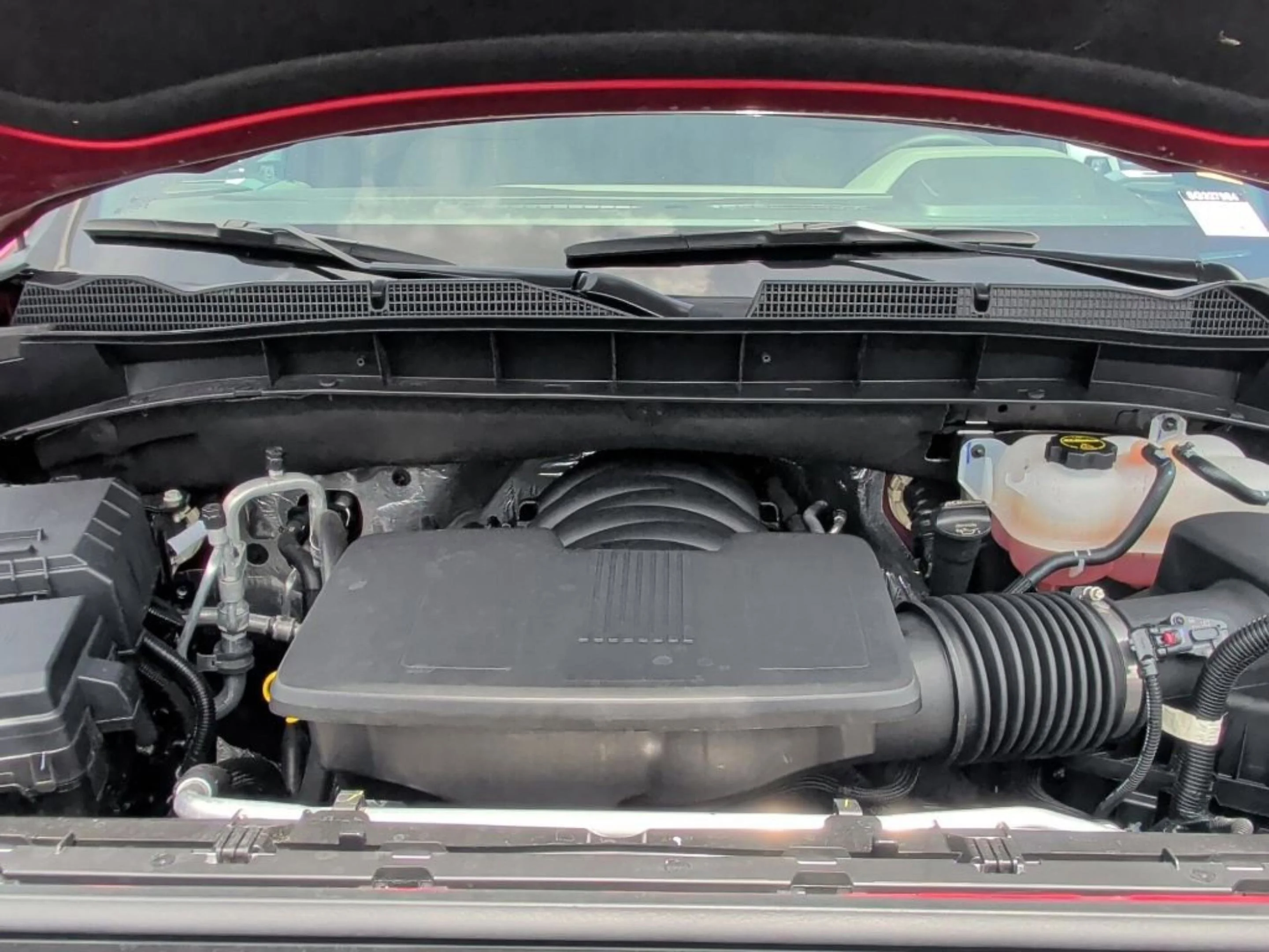 Used 2025 Volcanic Red Tintcoat GMC SLT image 11