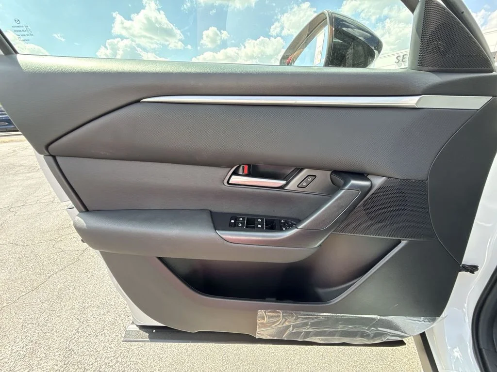 New 2026 Wind Chill Pearl Mazda 2.5 S Preferred AWD image 13