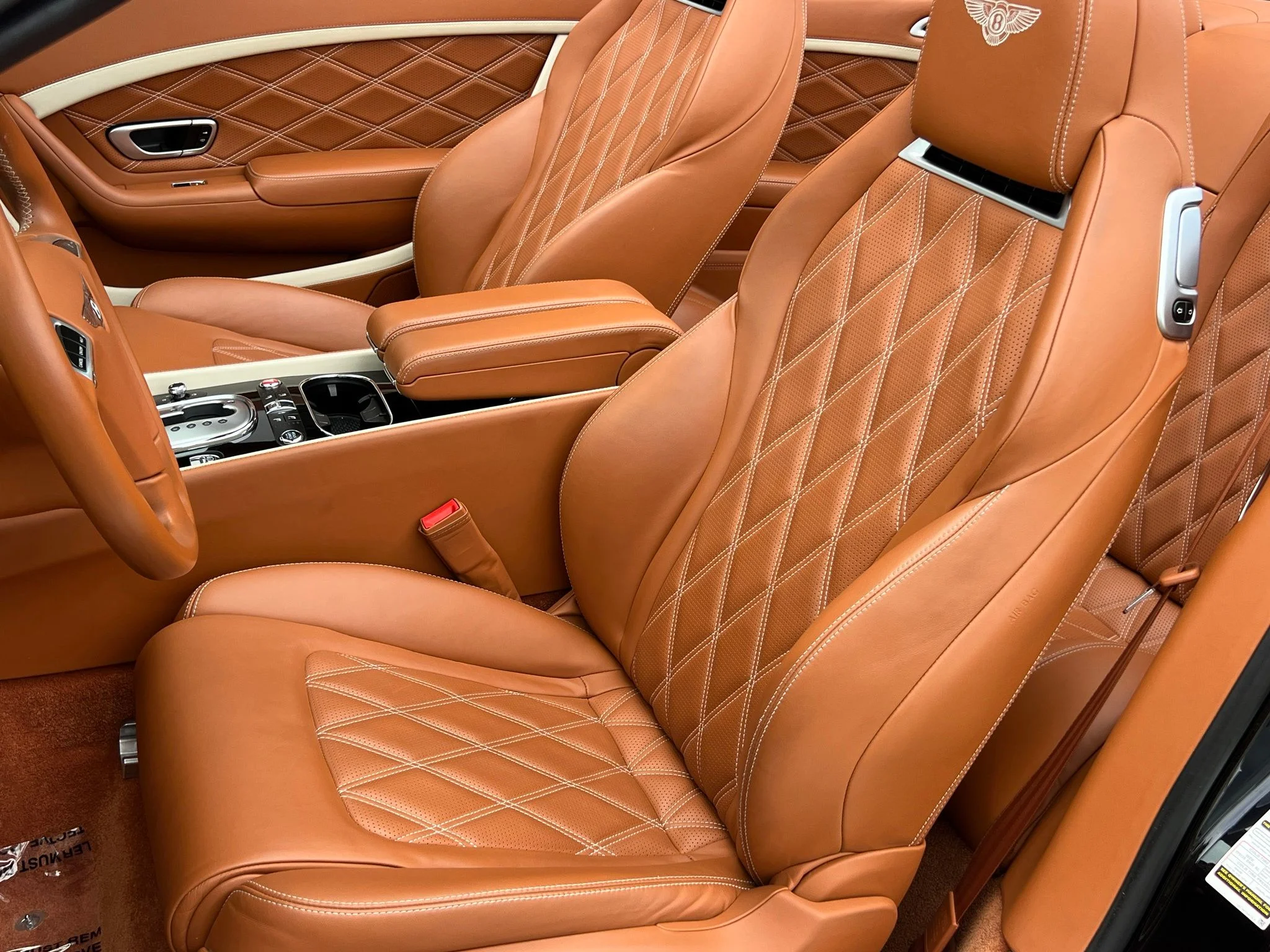 Used 2015  Bentley Speed image 21