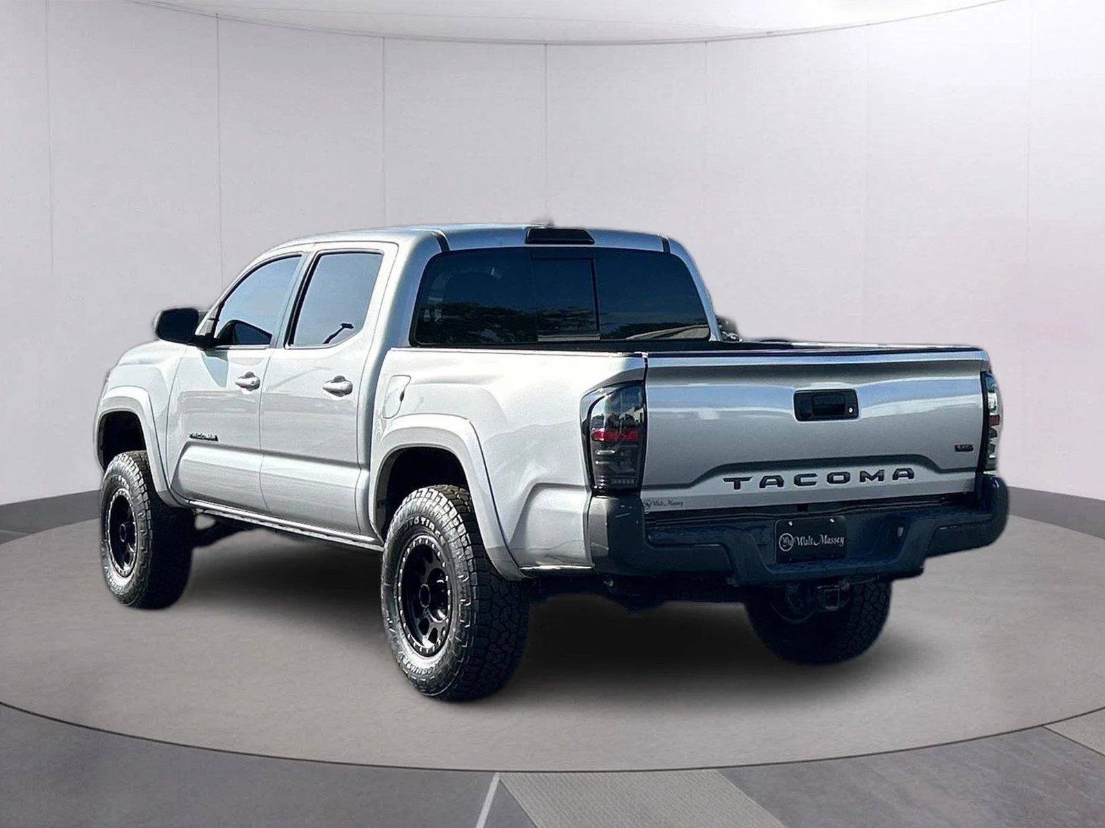 Used 2021 Silver Sky Metallic Toyota SR5 V6 image 3