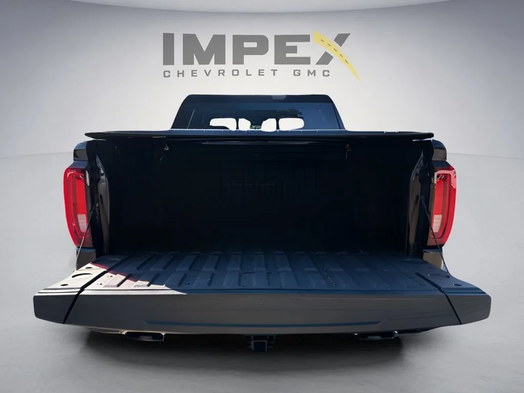Used 2023 Onyx Black GMC Denali image 32