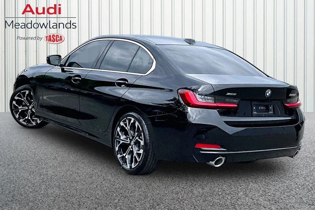 Used 2026 Black BMW 330i xDrive image 4