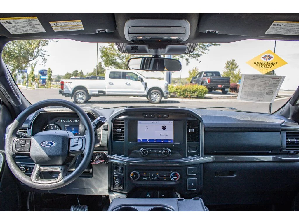 Used 2021 ICONIC SILVER METALLIC Ford XL image 20
