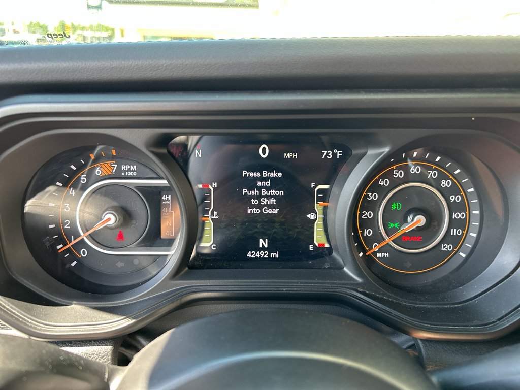 Used 2024 Bright White Jeep Rubicon 392 image 25