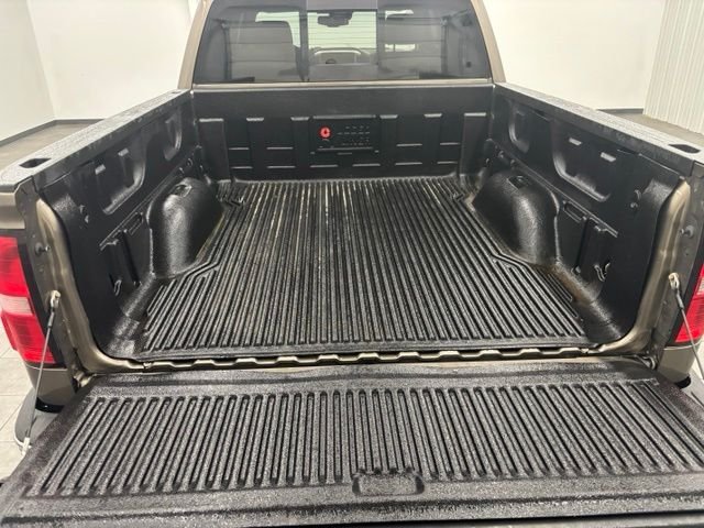 Used 2015 Brown GMC SLT image 9