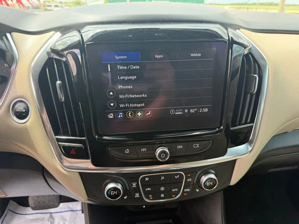 2023 Chevrolet Traverse 1LT - Photo 24